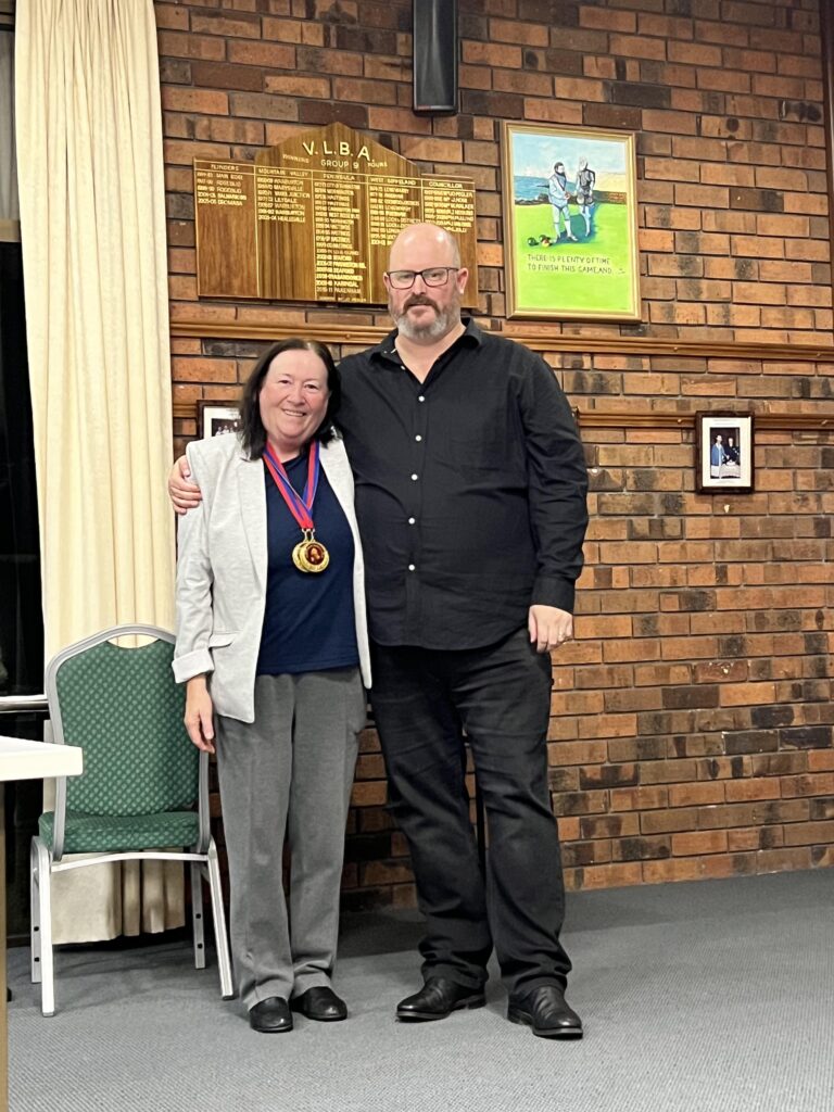 Womens Singles winner - Jennifer Bainbridge, Runner Up Wendy with President Gian Pianezzola